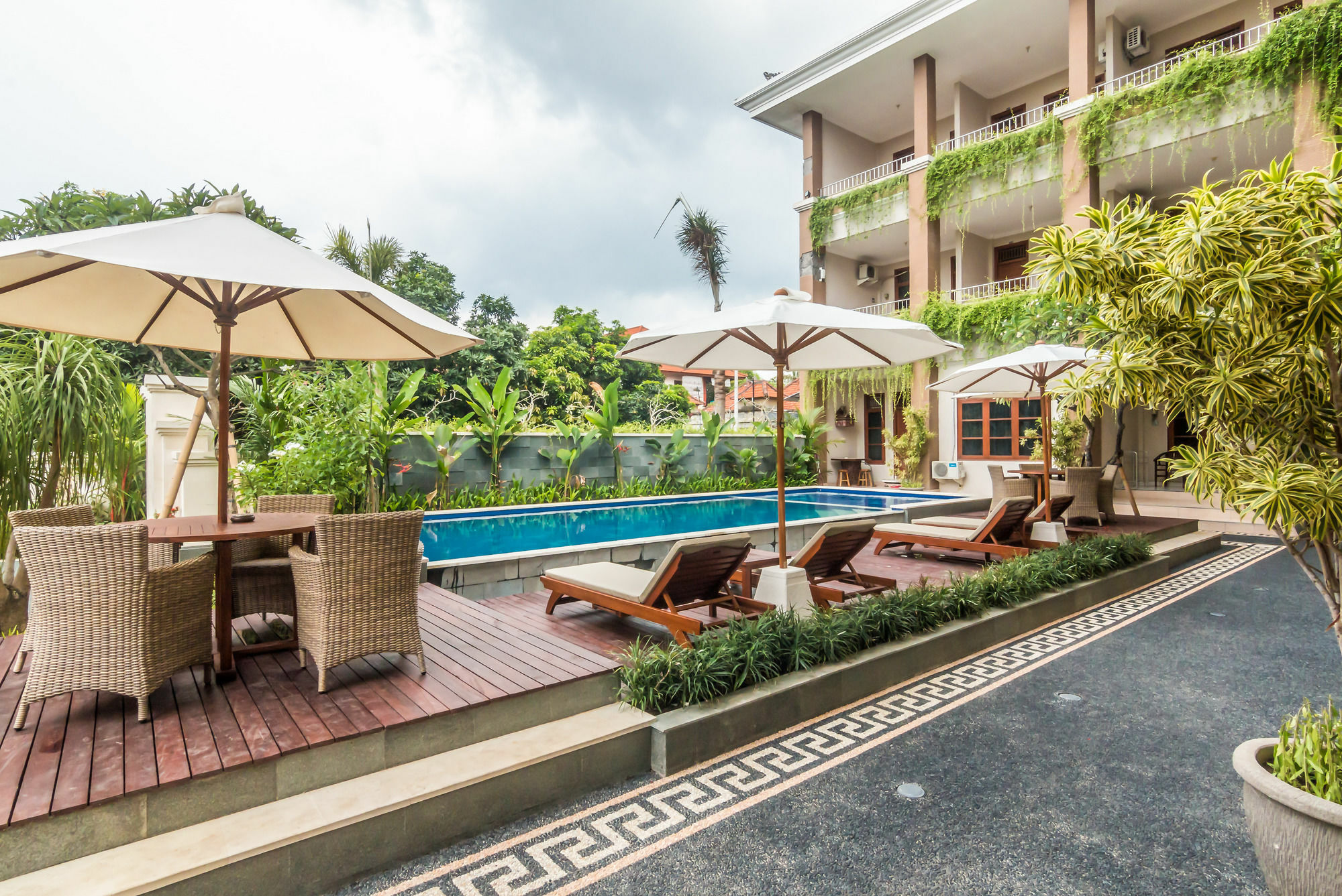 Zen Rooms Basic Kuta Kubu Anyar מראה חיצוני תמונה
